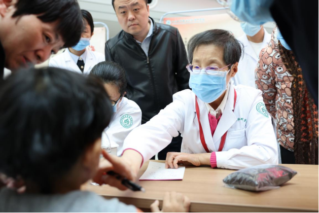 通稿--“2024基层卫生健康发展论坛暨国医名师走基层关爱健康公益惠民义诊山东健康行活动”2159.png